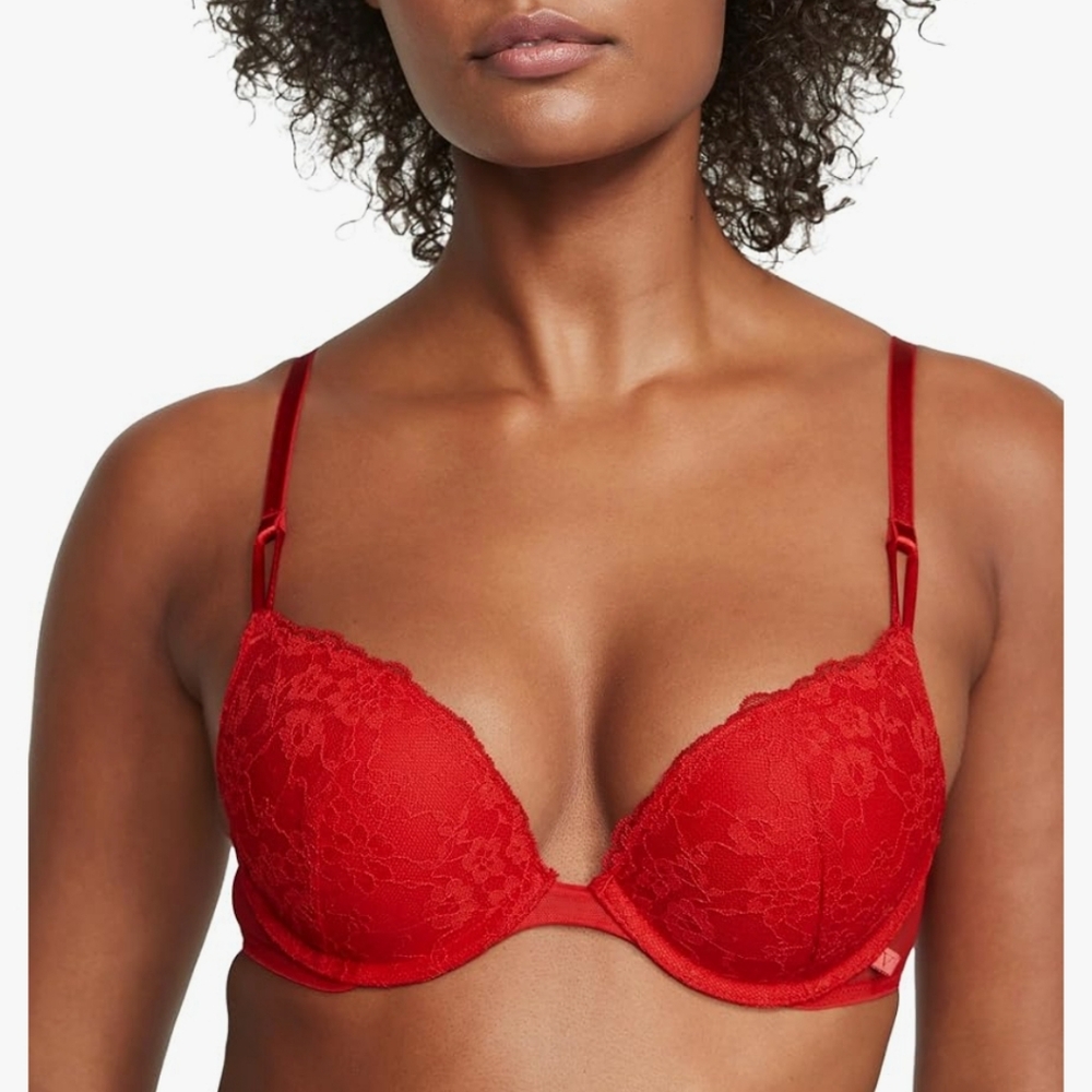 Victoria's Secret Sexy Tee Push Up Bra, Padded, Lace Lipstick Red New w/ Tags!